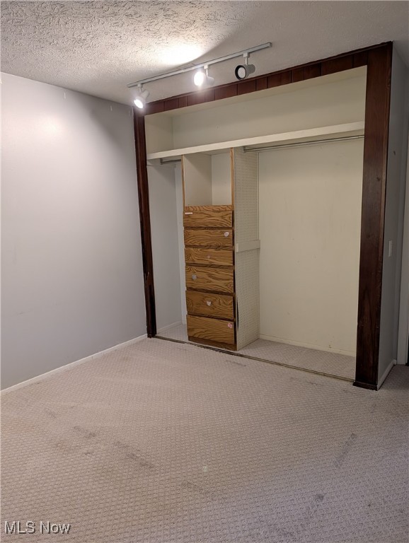 Cliffs Condo - Residential