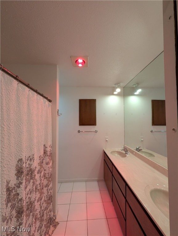 Cliffs Condo - Residential