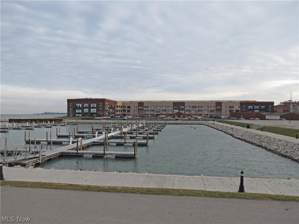 Chesapeake Lofts Condo - Residential