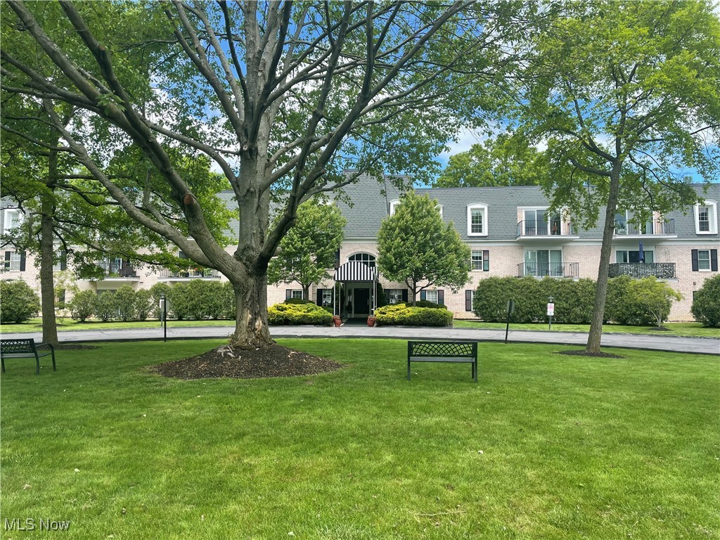 1851 King James Pkwy #317, Westlake, Ohio image 1