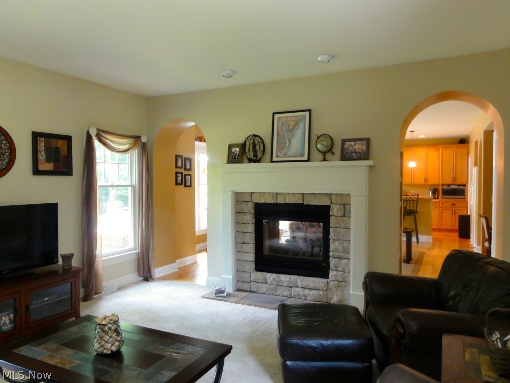 City/Canfield - Residential