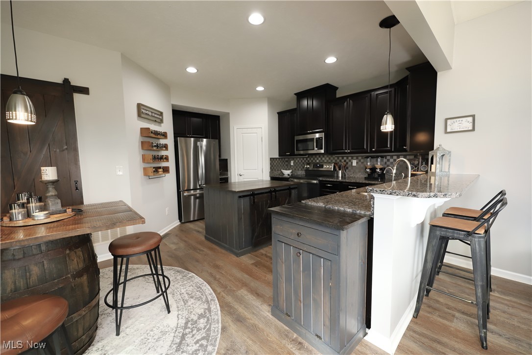 421 Dalton Drive, Wadsworth, Ohio image 3