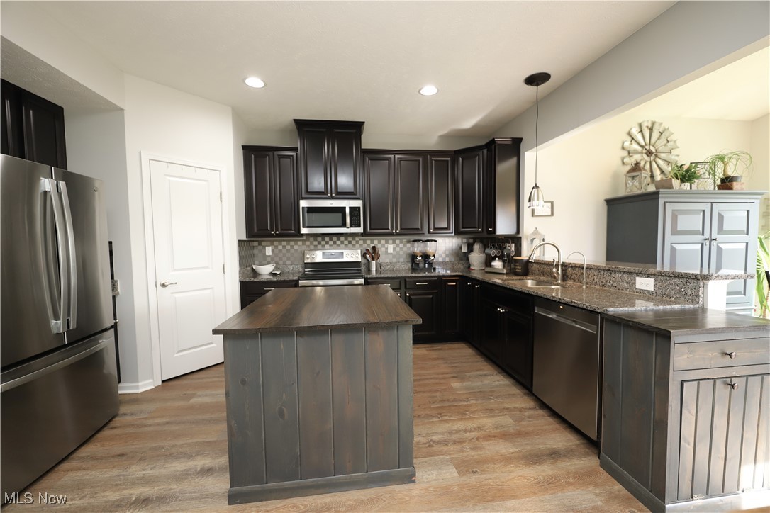 421 Dalton Drive, Wadsworth, Ohio image 5