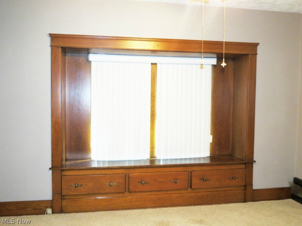 Oak Knoll - Residential