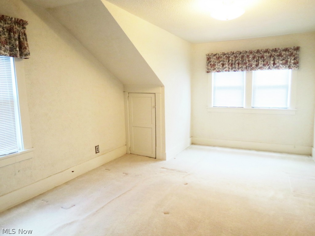 Oak Knoll - Residential