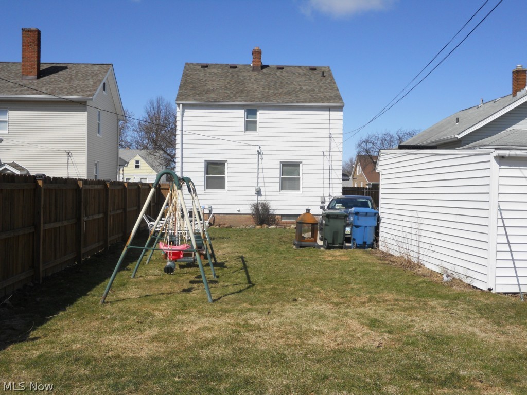 Forest Lawn - Residential Lease