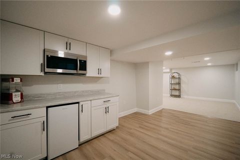 Tiny photo for 31931 Dickerson Road, Willowick, OH 44095 (MLS # 5188041)