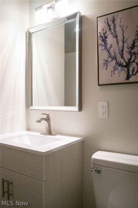 Tiny photo for 31931 Dickerson Road, Willowick, OH 44095 (MLS # 5188041)