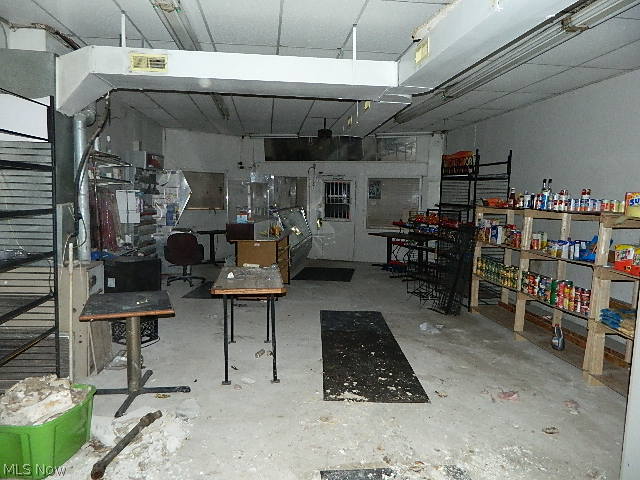 Adams Realty - Commercial Sale