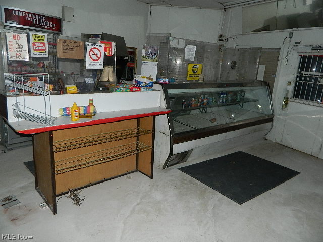 Adams Realty - Commercial Sale