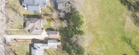 Tiny photo for 270 North Street, Chagrin Falls, OH 44022 (MLS # 5189866)