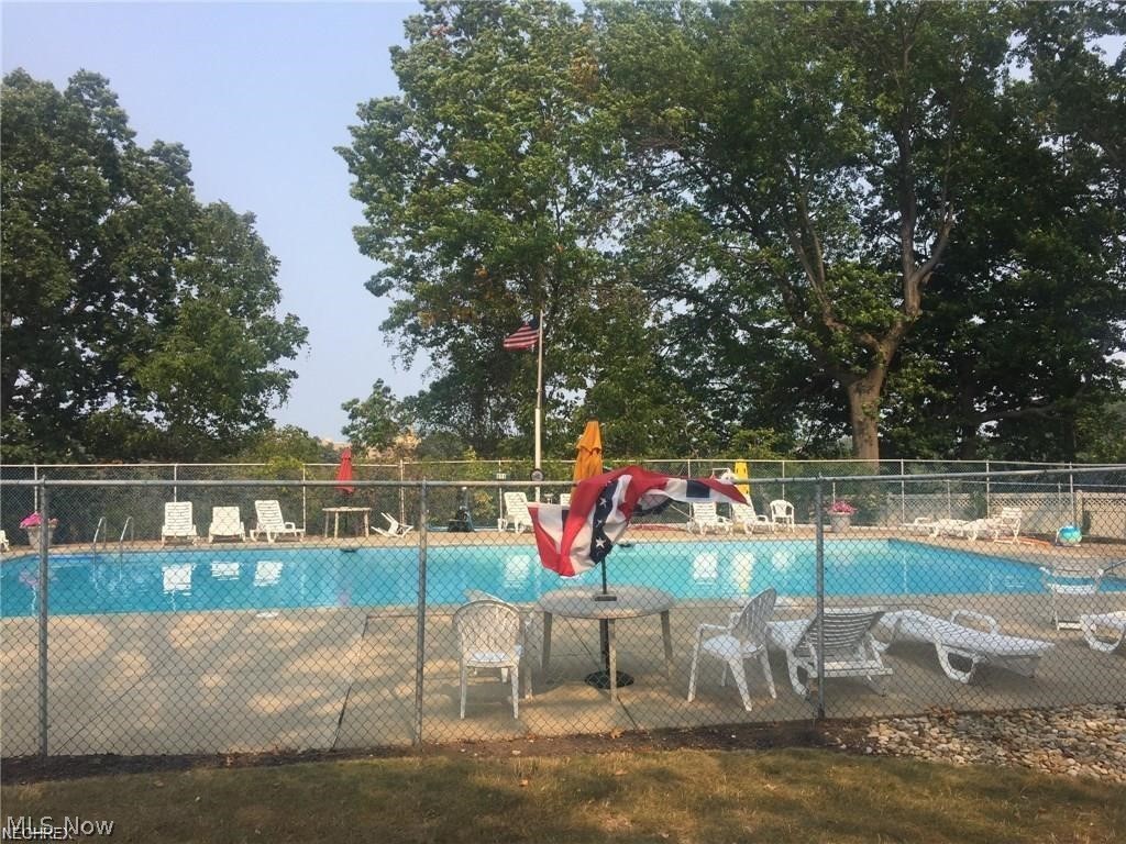 Cliff Towers - Residential