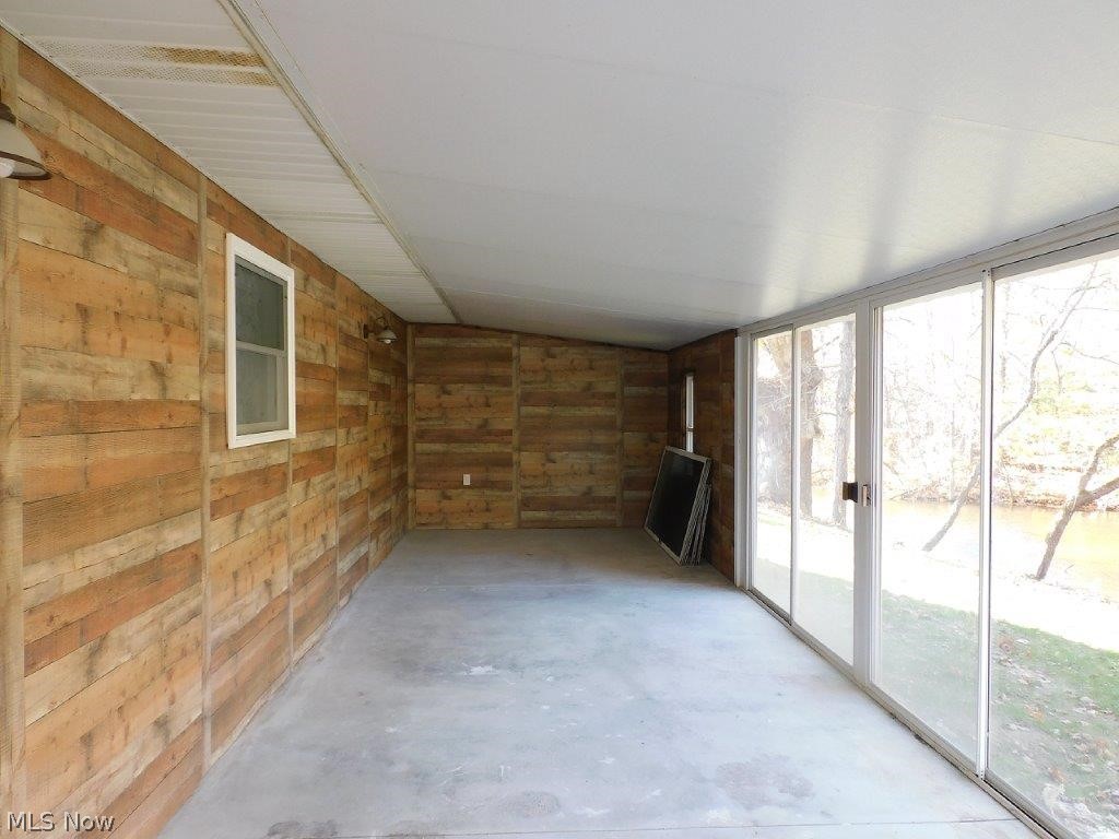 Connecticut Western Reserve - Residential