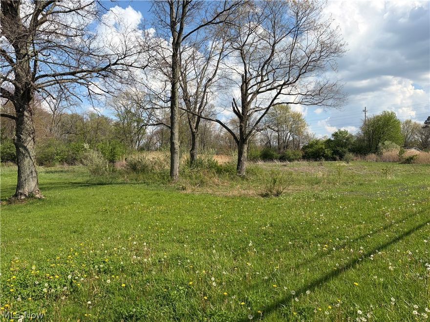 6.75 Acre Copley Township lot. Conveniently located to all that Copley/Fairlawn has to offer. This lot consists of 3 parcels.  The buildable parcel (#15-01064) is approximately 2 acres and has been evaluated by Summit County for a septic system in April of 2026.  That report is available upon request.  City water is available at the street.    This lot has 240 ft of frontage on Kibler Road and is 361 feet deep.  The remaining 2 parcels total 4.87 acres with 365 feet of frontage on Jacoby Road.  These 2 parcels  have deed restrictions making them unbuildable. A rare opportunity to own nearly 7 acres in Copley Township!
