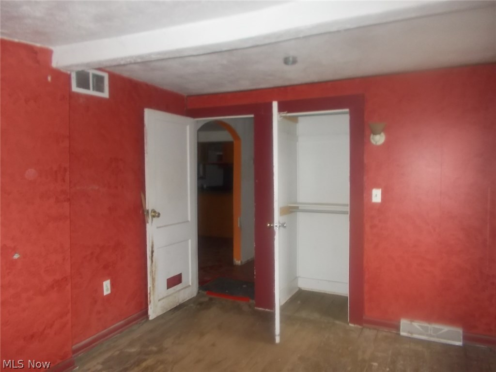 Cleveland Beach - Residential