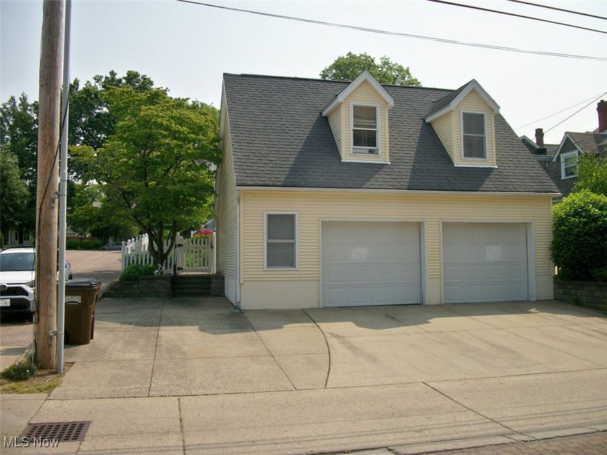 BEAUTIFUL STUDIO APARTMENT IN MARIETTA, OHIO.  This gorgeous turn-key studio apartment is "your home away from home," completely furnished including washer/dryer. This quaint space is great for someone looking for a combined living room / bedroom / kitchenette and separate bathroom with standing shower. All utilities included with rent except phone & internet/cable. So easy to budget! Convenient location, just a short walk to Marietta College. One off street parking space (non-covered). Monthly rent is $850.00 with $850.00 security deposit prior to move-in.  Must submit a rental application prior to showing for serious inquiries only.