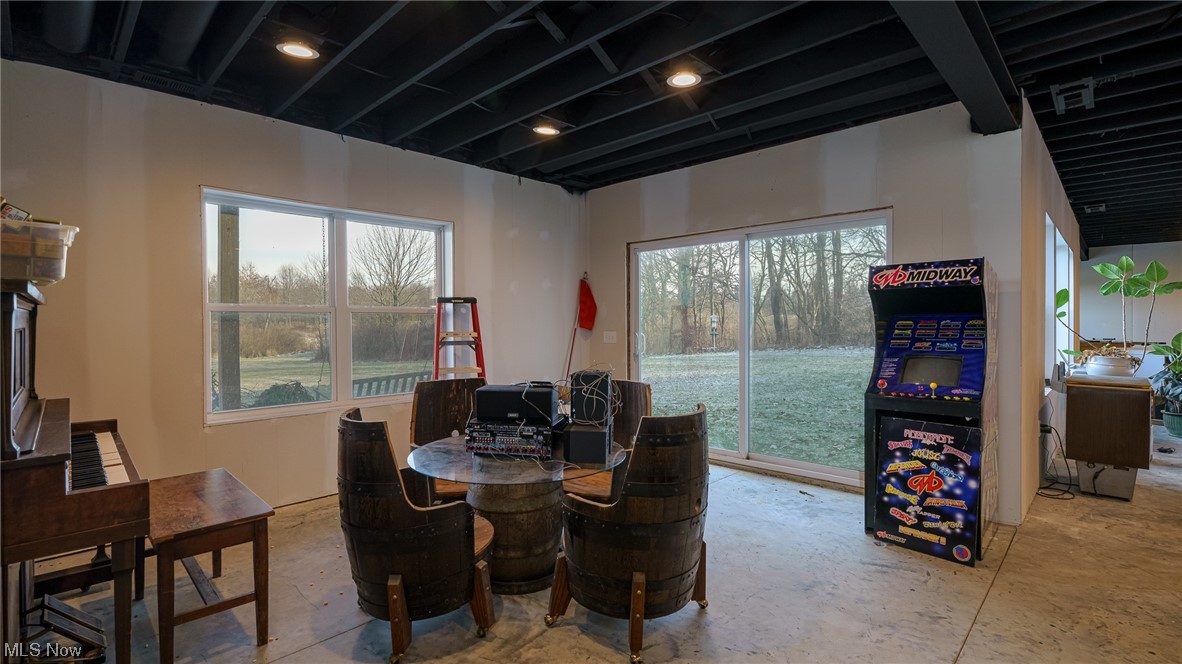 Sharon - Residential