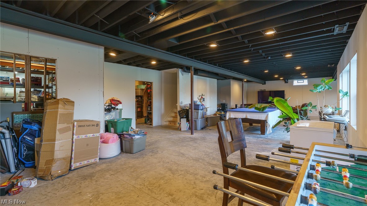 Sharon - Residential