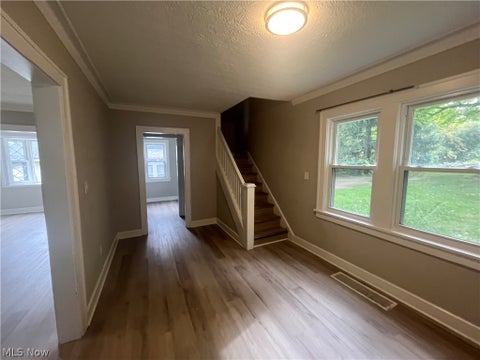 Tiny photo for 4528 Rainbow Road, South Euclid, OH 44121 (MLS # 5252475)