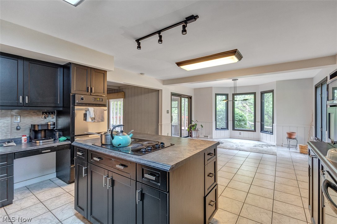 Orangewood 01 - Residential