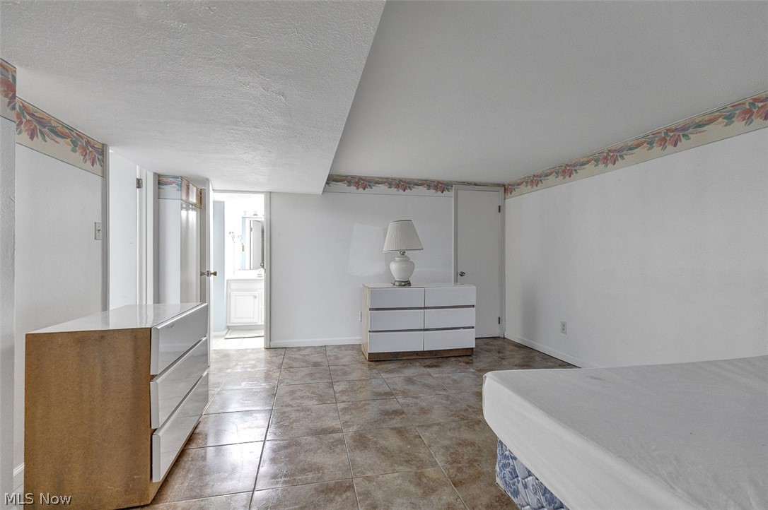 Orangewood 01 - Residential