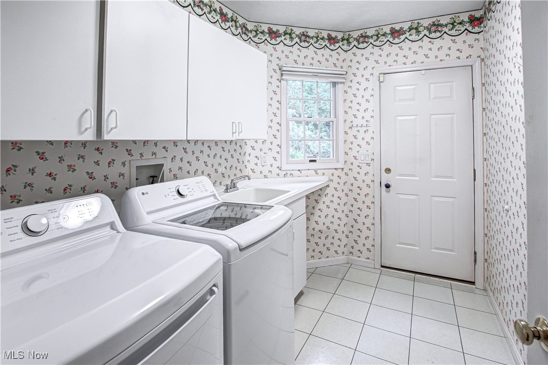 Wyndgate Condominiums - Residential