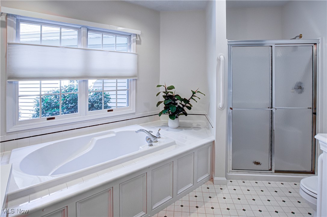 Wyndgate Condominiums - Residential