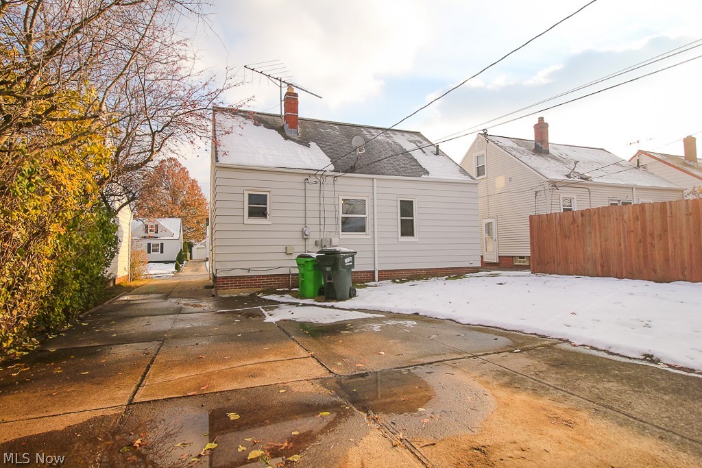 Crofton Overlook Allotment - Residential Lease