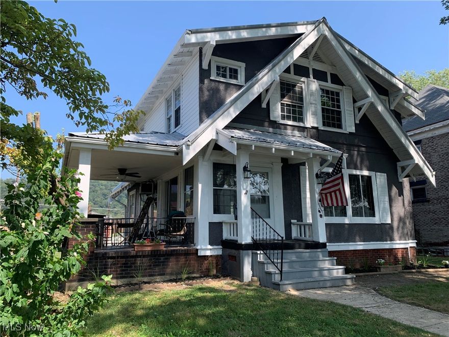 Enjoy Breathtaking views of the Beautiful Ohio River and the Hills of W.VA from the Sunroom, Livingroom, and Covered Porch,
3 Bedrooms with Walk-in Closets, Large Historic Pane Windows throughout, Custom Built-in Cabinetry, New Metal Roof, Freshly painted,Newly updated Bathrooms,One Car Garage, Off Street Parking for 3 Cars