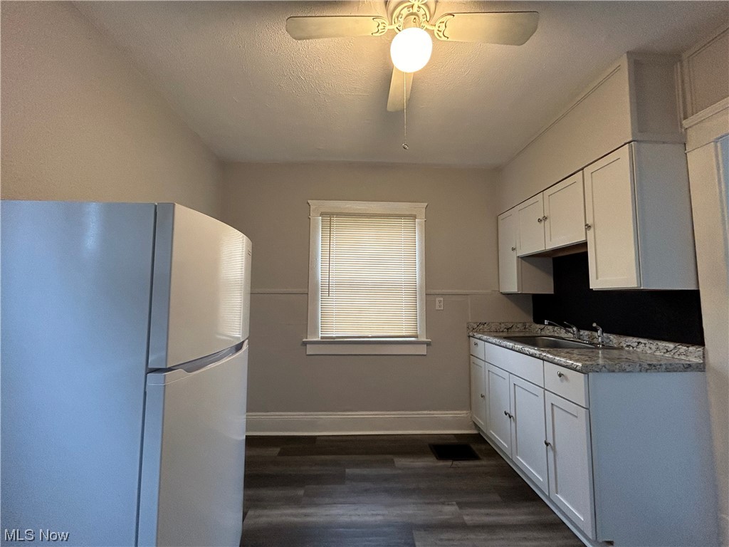 Jh Hardys Sub - Residential Lease