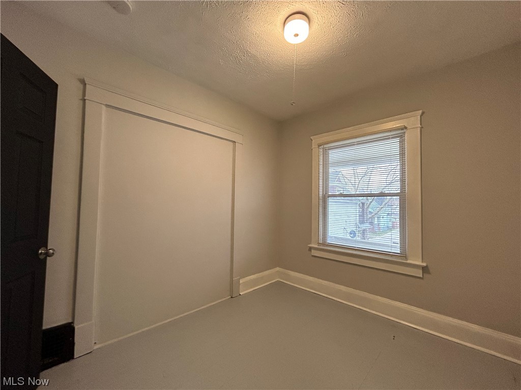 Jh Hardys Sub - Residential Lease