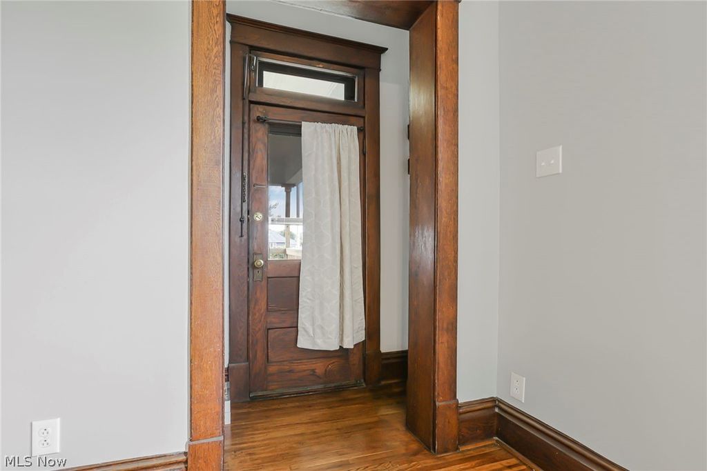 Photo of 1601 Bluff Street, Zanesville, OH 43701 (MLS # 5208054)
