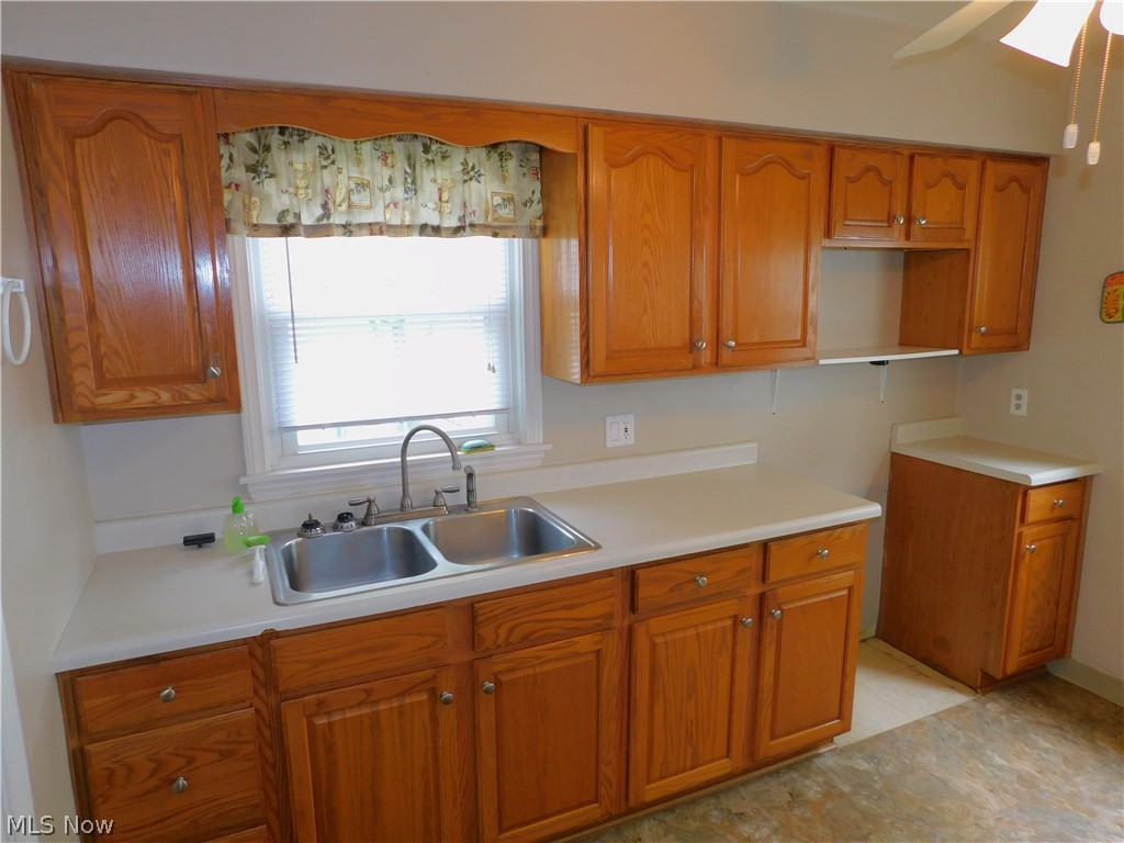 Heslop Morning View 02 Allotme - Residential