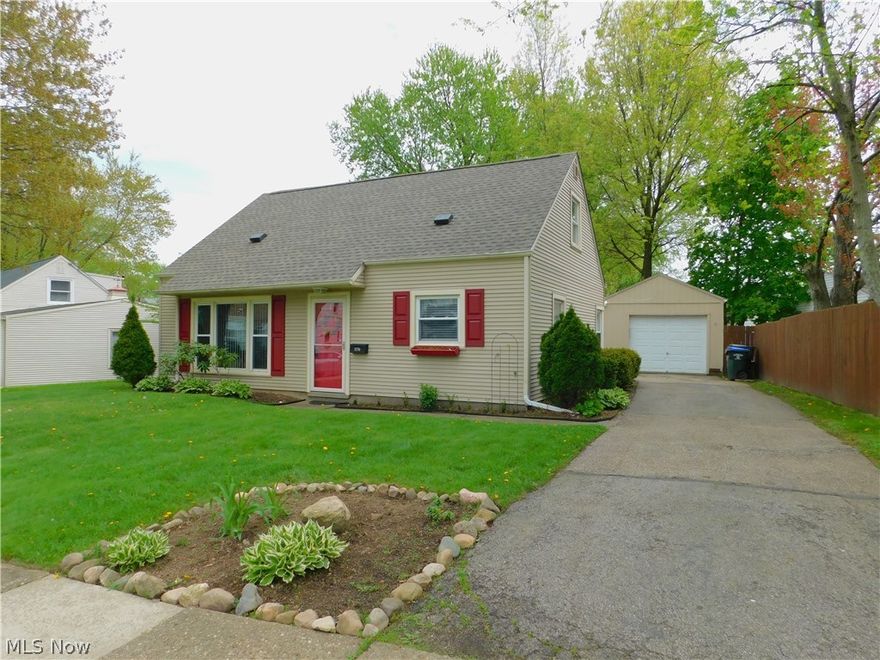 Come see this Cuyahoga Falls cape cod home today! Curb appeal pops with the new roof, siding, and shutters. Enjoy single floor living with two bedrooms, an updated bathroom, and laundry all on the first floor. Newer laminate flooring in the living room and both first floor bedrooms. Second floor has two bedrooms. Relax in the four seasons room overlooking the fully fenced back yard. Or use the bonus space for a more formal dining area. One car garage with opener and electric. Furnace updated in 2017, hot water tank in 2016, and updated electric. Conveniently located near the newly renovated Front Street with shopping, restaurants, entertainment, and more.