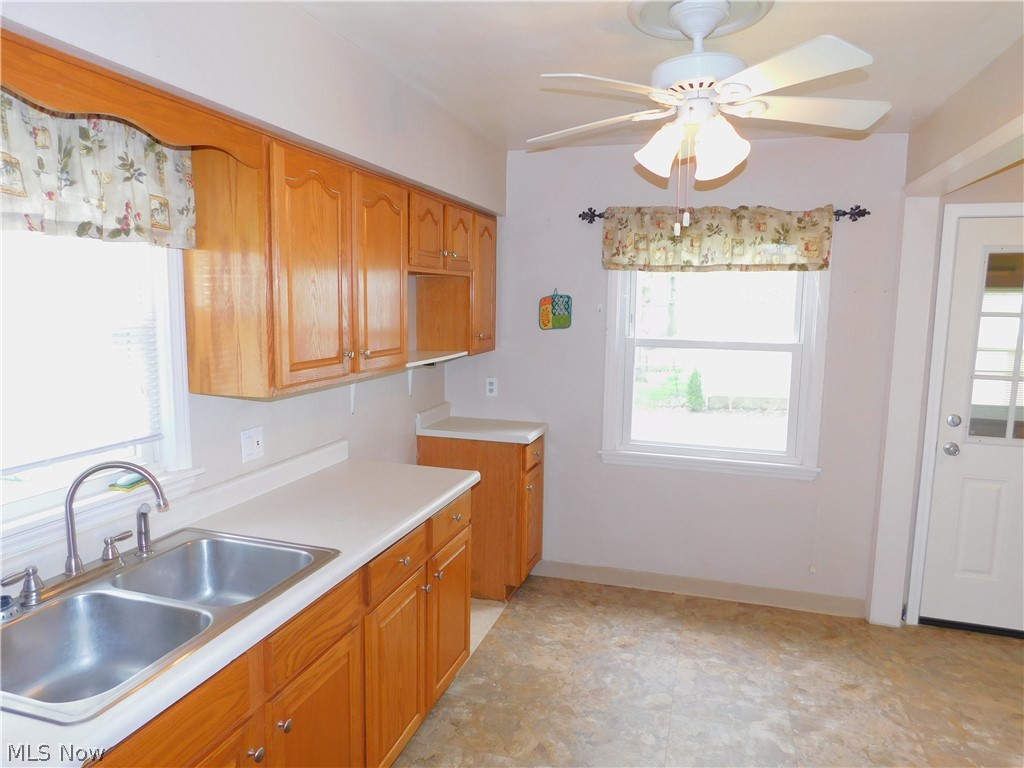 Heslop Morning View 02 Allotme - Residential