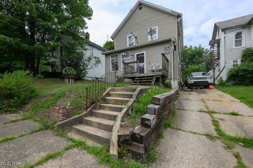 Welcome to 841 Milner St — a beautiful home located in the heart of Alliance! This 3-bedroom, 2-bath property offers the perfect blend of comfort, character, and affordability. Step inside to discover spacious living areas, original woodwork, and plenty of storage. Outside, enjoy a generous backyard with room to entertain, garden, or simply relax. Whether you're a first-time buyer, investor, or looking to downsize, this move-in ready home is a must-see. Conveniently located near parks, schools, and downtown Alliance. Don’t miss your chance to own this solid home at an incredible value!