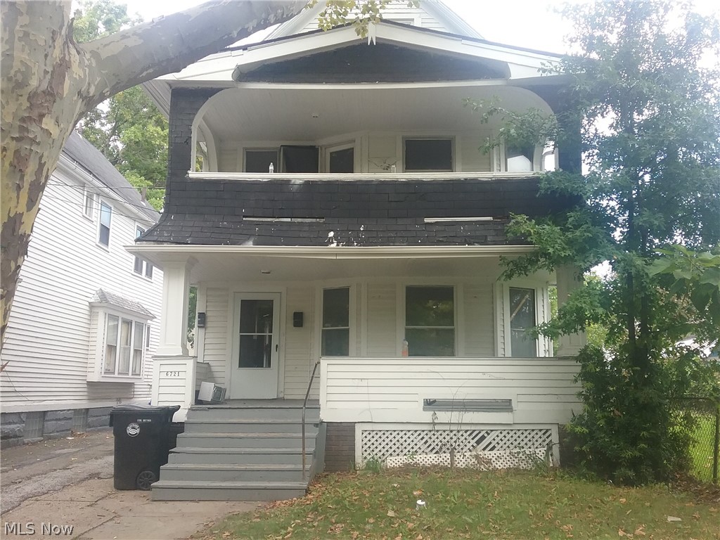 JUST REHAB
NEW MECHANICS, PIPES, PAINT,
RENTED , INCOME 1150 A MONTH
START EARNING FROM THE GO
SOLD AS IS WHERE IT IS