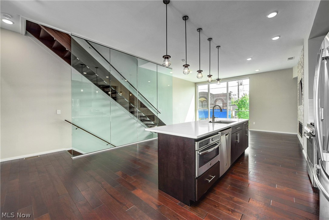 Cyan Park Twnhms Sub - Residential