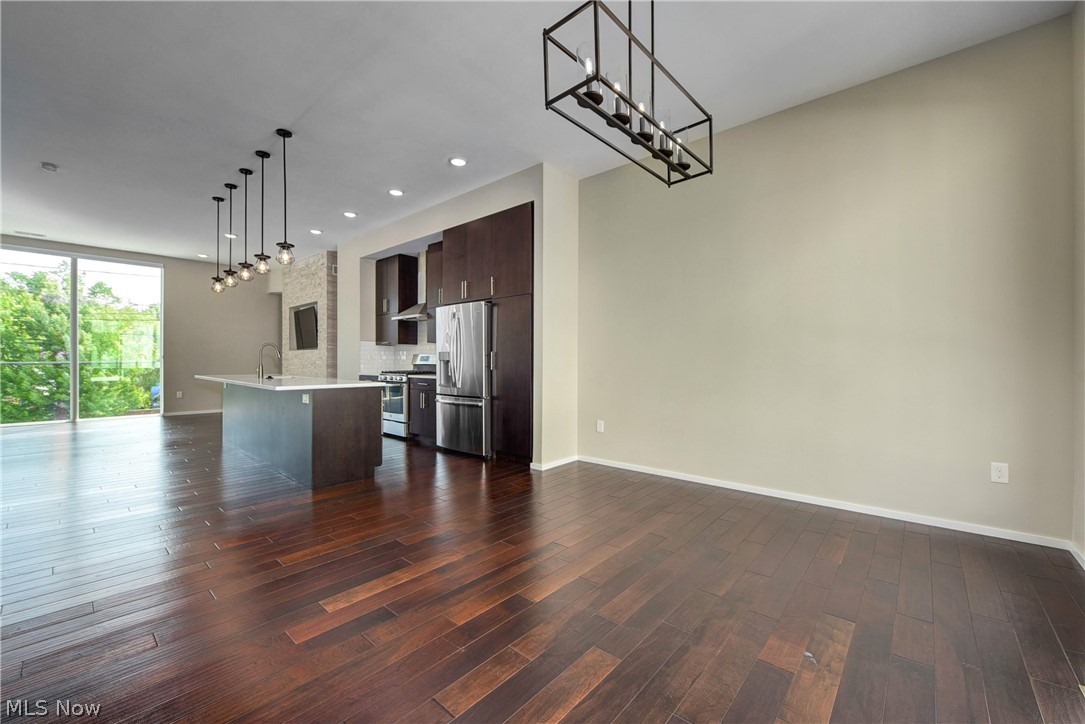 Cyan Park Twnhms Sub - Residential