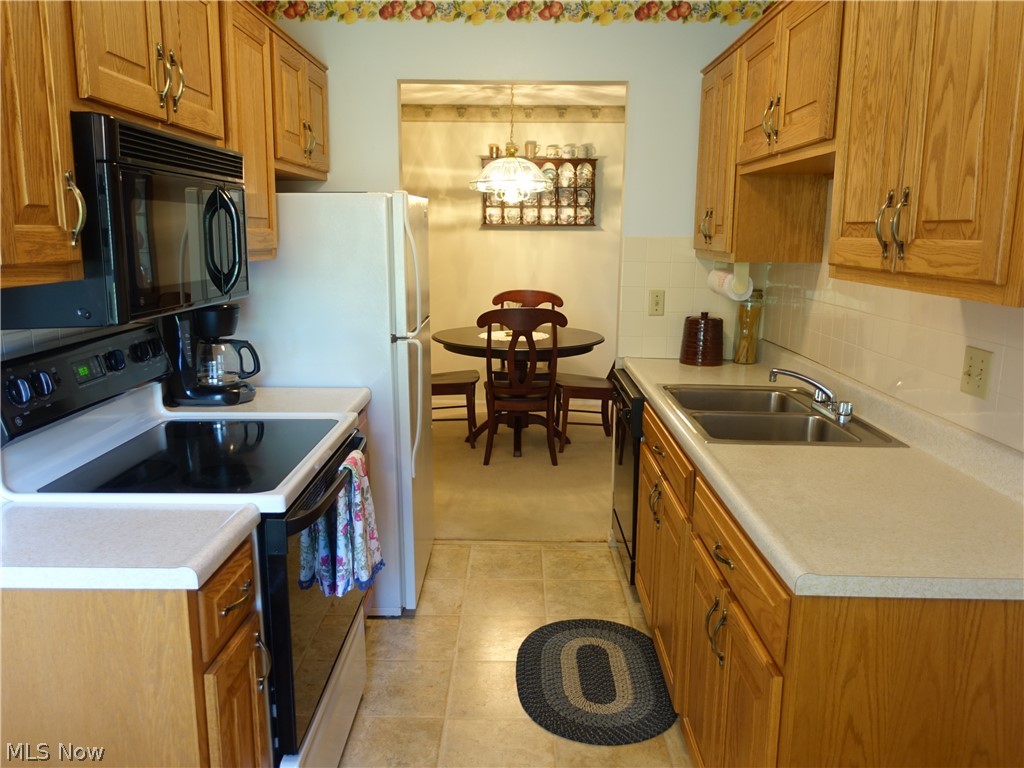 Silver Lake Towers Condo - Residential