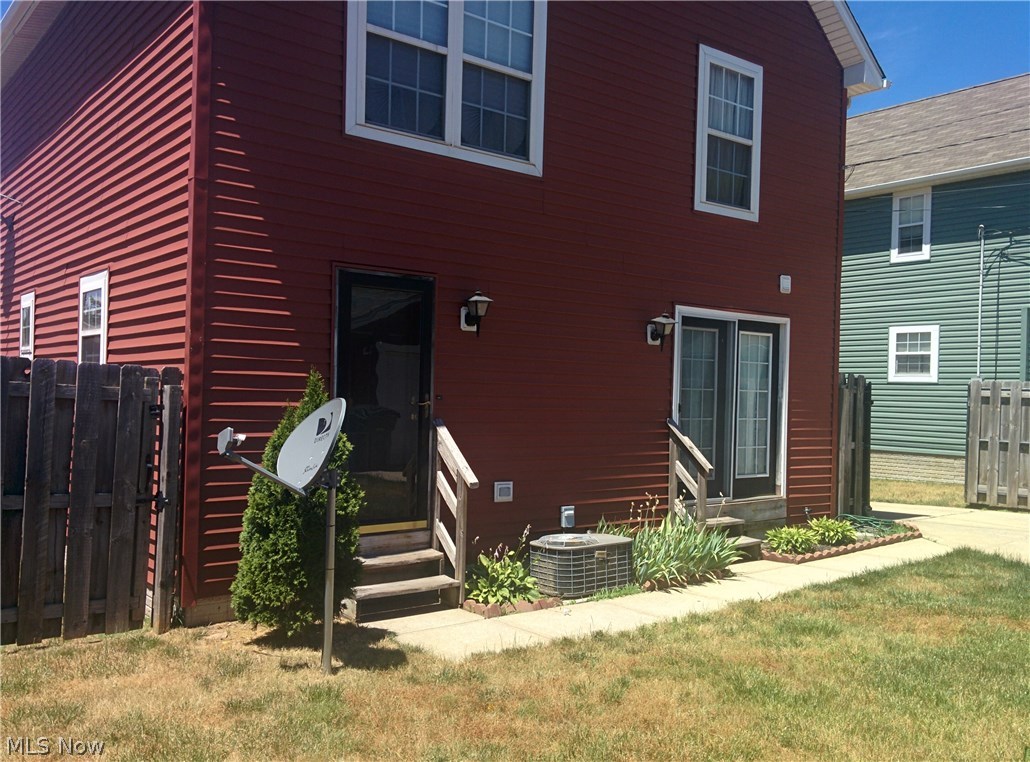 Leonard Cases - Residential