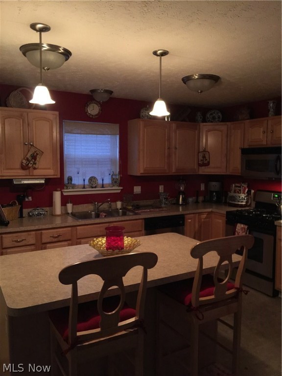 Leonard Cases - Residential