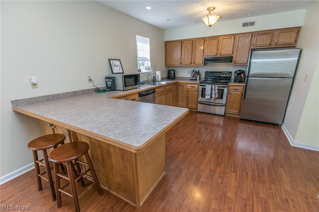 Falls River Xing Clstr Unit De - Residential