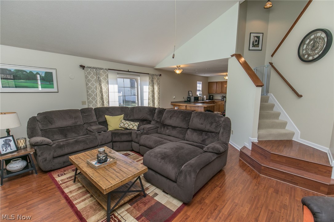 Falls River Xing Clstr Unit De - Residential