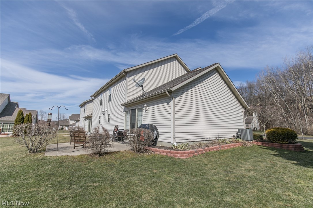 Falls River Xing Clstr Unit De - Residential