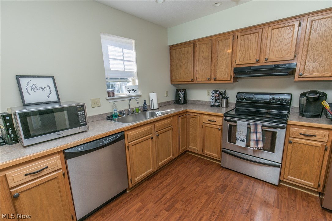 Falls River Xing Clstr Unit De - Residential