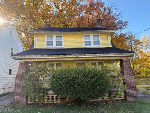 Photo for 159 E Ravenwood Avenue