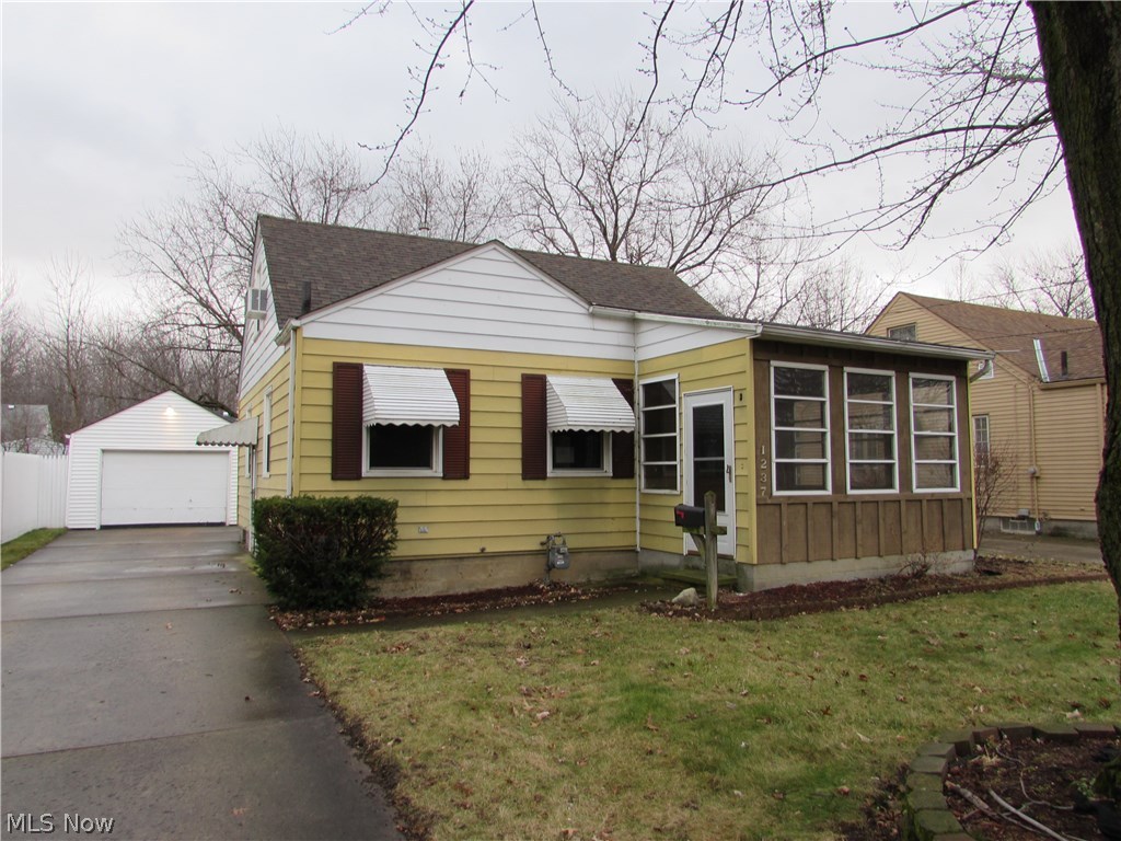 Maple Heights 03 - Residential