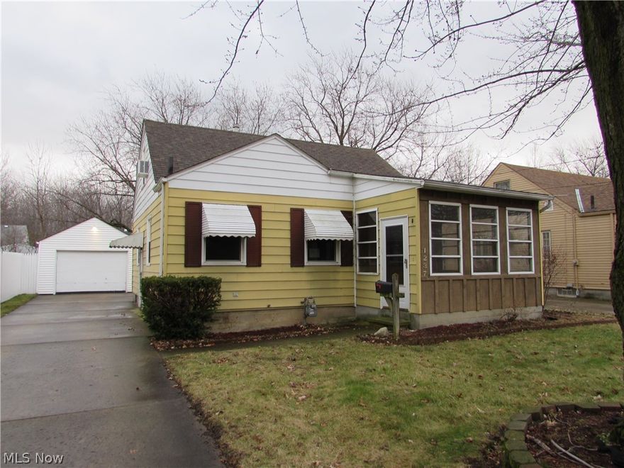 Wonderful 3 bedroom bungalow listed at a great price and ready for you to move right in! New carpeting and vinyl flooring just installed! Fresh paint throughout. Some hardwood floors too! New furnace installed Dec 2015! Nice sized kitchen with ample cabinet and counter space. Seller has repaired all city required POS violations. Call today to schedule a private tour before this great home is SOLD!