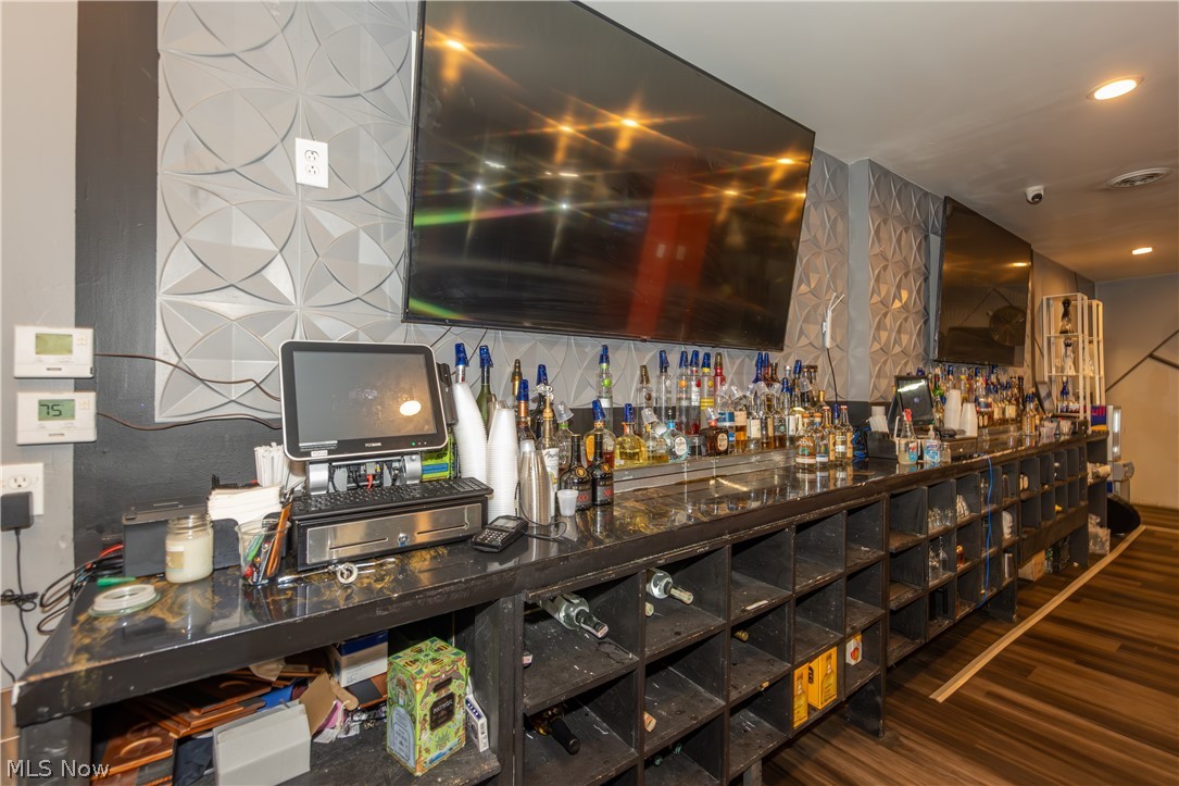 Cleveland, Ohio 44114, United States, ,Commercial,Active,57205